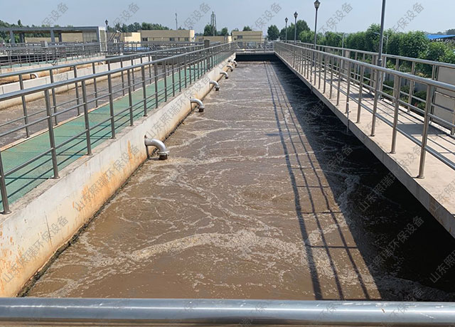 山东照瑞环保技术工作人员到安徽某污水处理厂设备维护工作实拍